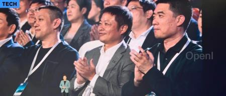 小米SU7正式发布！21.59万起，雷军造车不看友商脸色（小米s07）